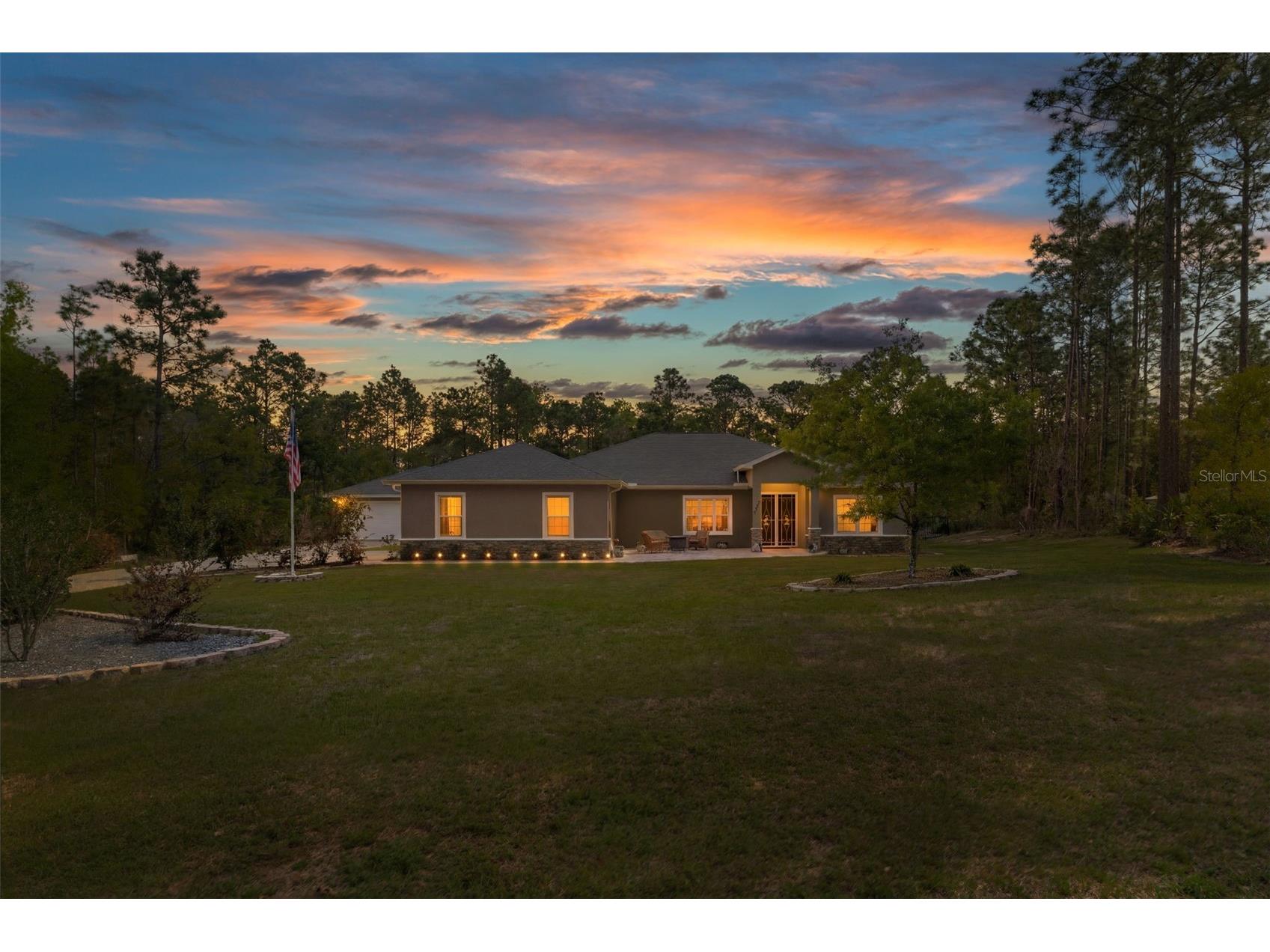 5327 N Mallows Circle Beverly Hills FL 34465 W7884776 image1
