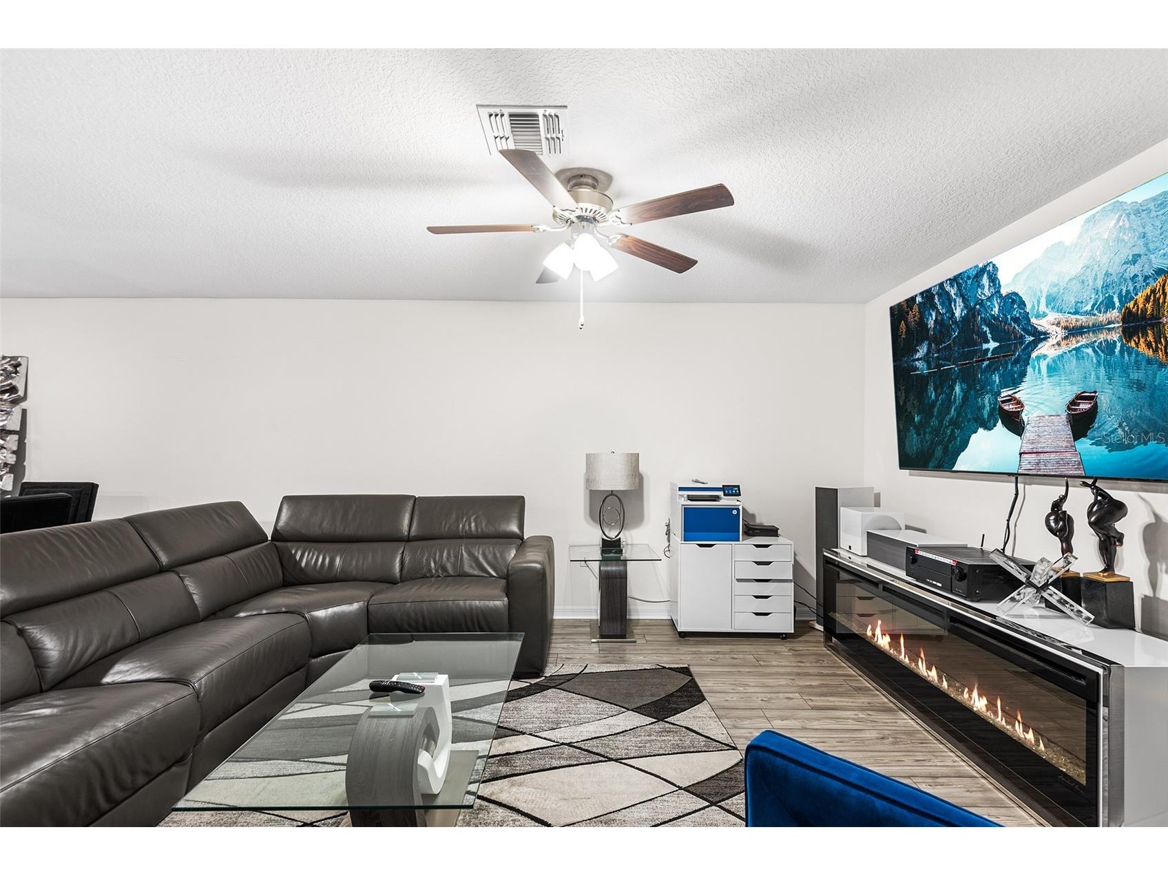 5327 New Friendship Place Tampa FL 33619 S5141895 image4