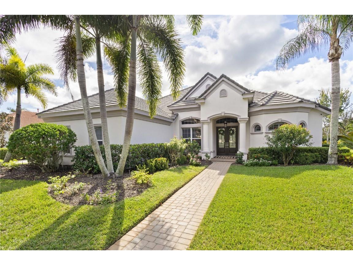 5328 Hunt Club Way Sarasota FL 34238 A4588564 image1