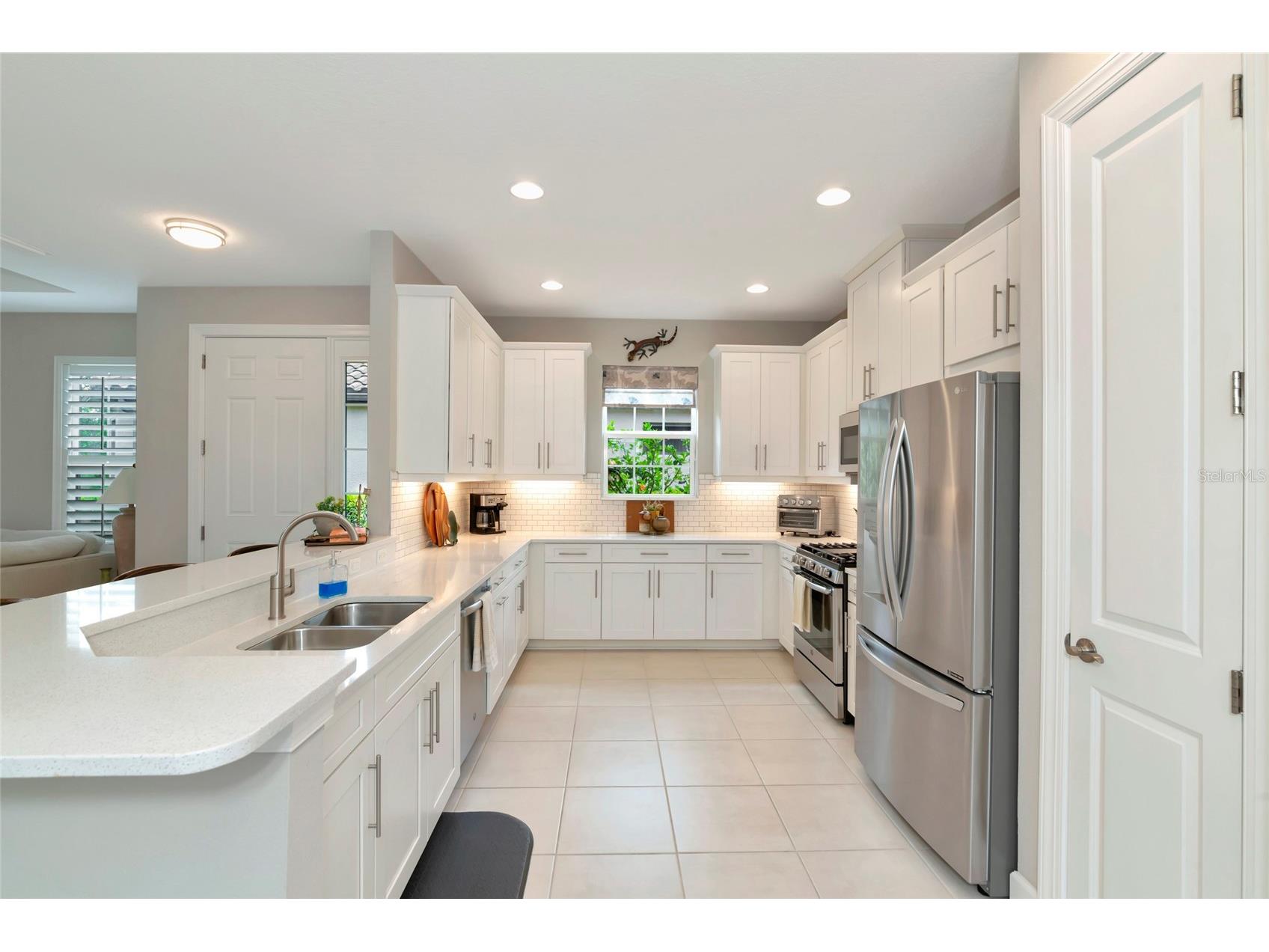 5328 Popoli Way Way Sarasota FL 34238 A4693746 image18
