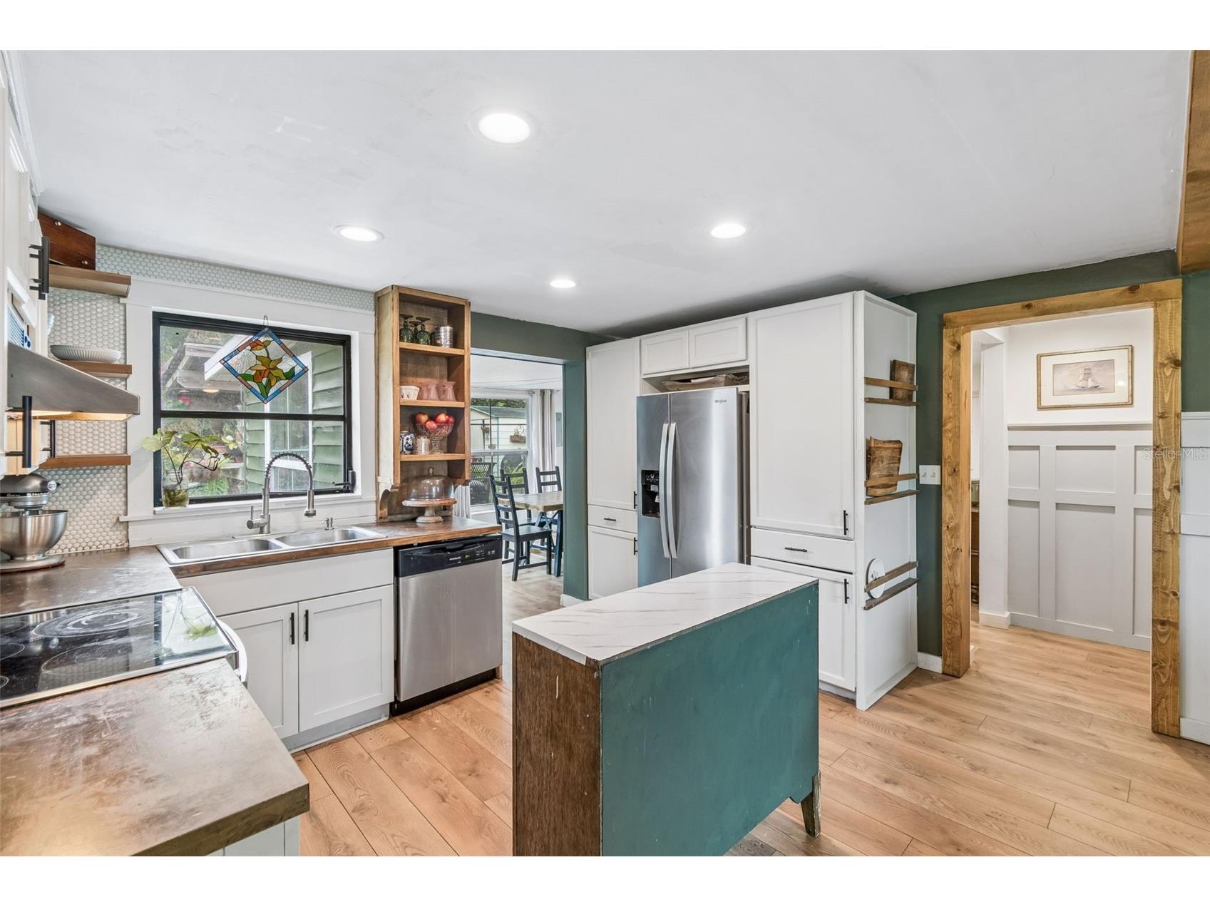 5329 Forest Hills Drive Holiday FL 34690 TB8486940 image6