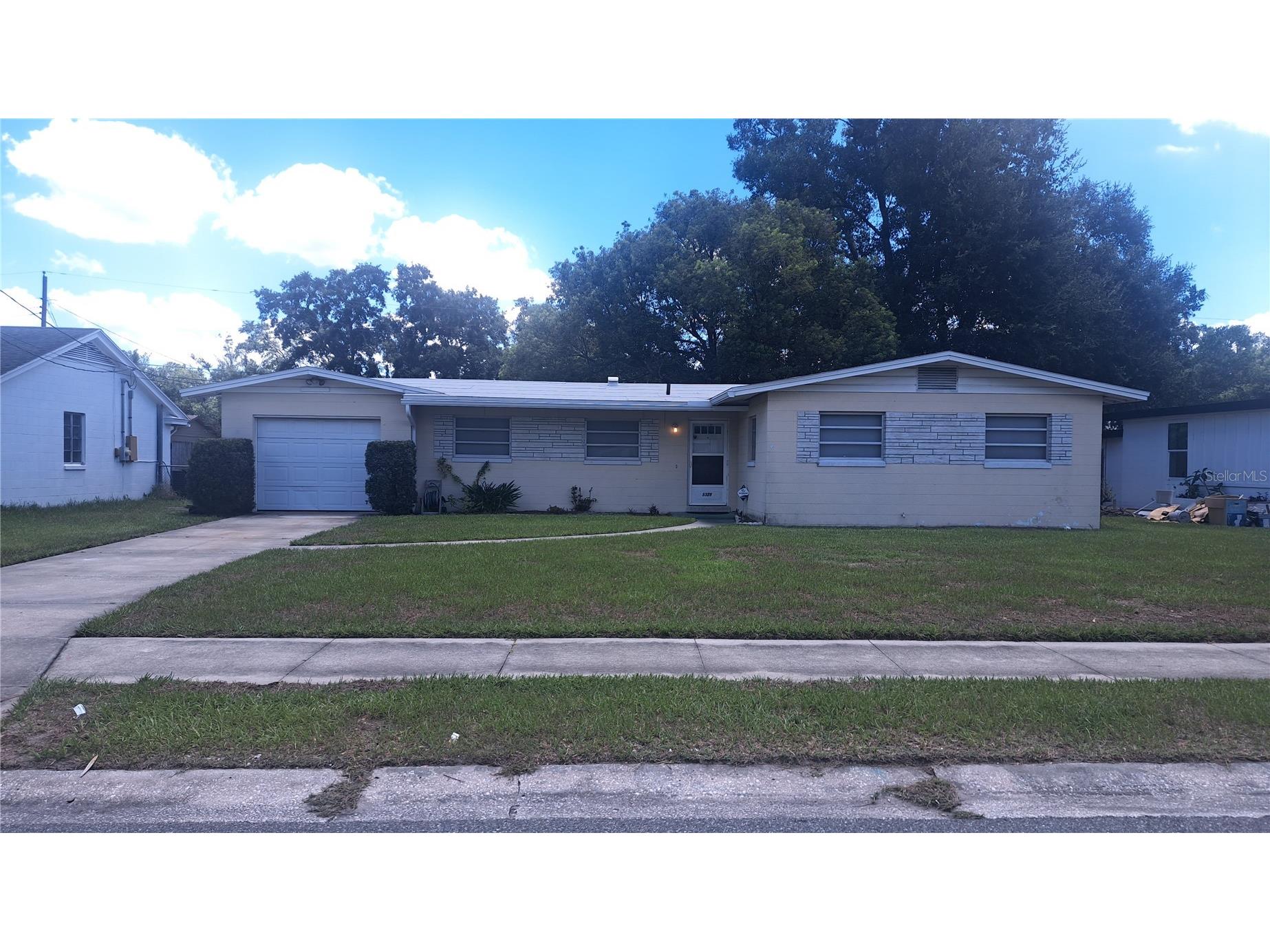 5329 Satel Drive Orlando FL 32810 O6422926 image1