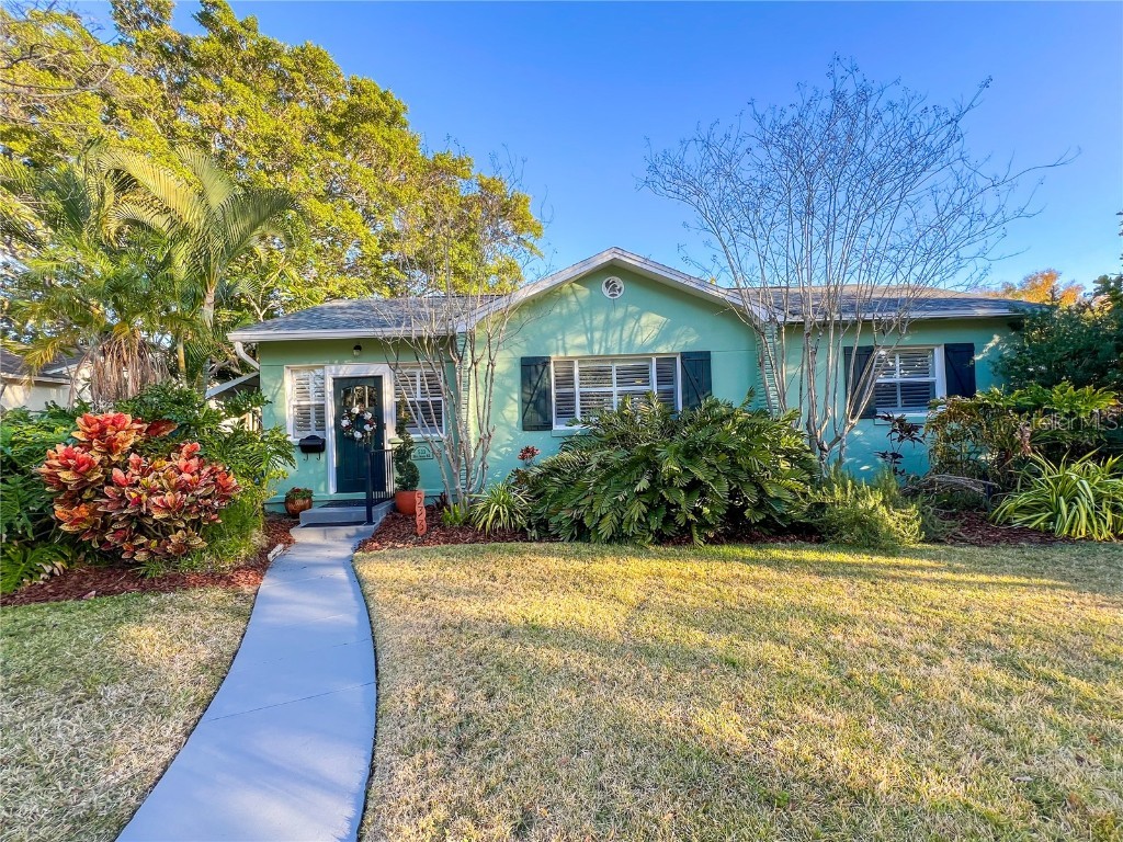 533 36th Avenue NE Saint Petersburg FL 33704 - SMACKS BAYOU U8230162 image1