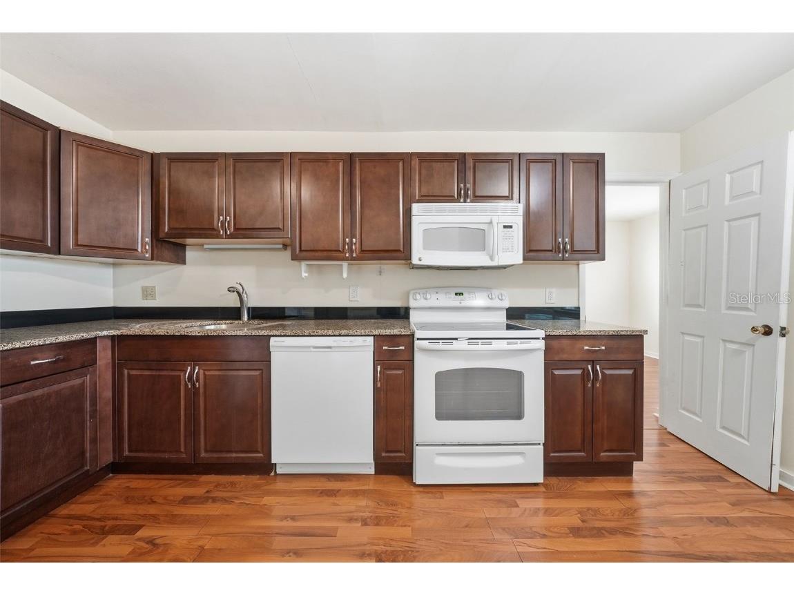 533 38th Avenue N Saint Petersburg FL 33704 TB8448712 image14