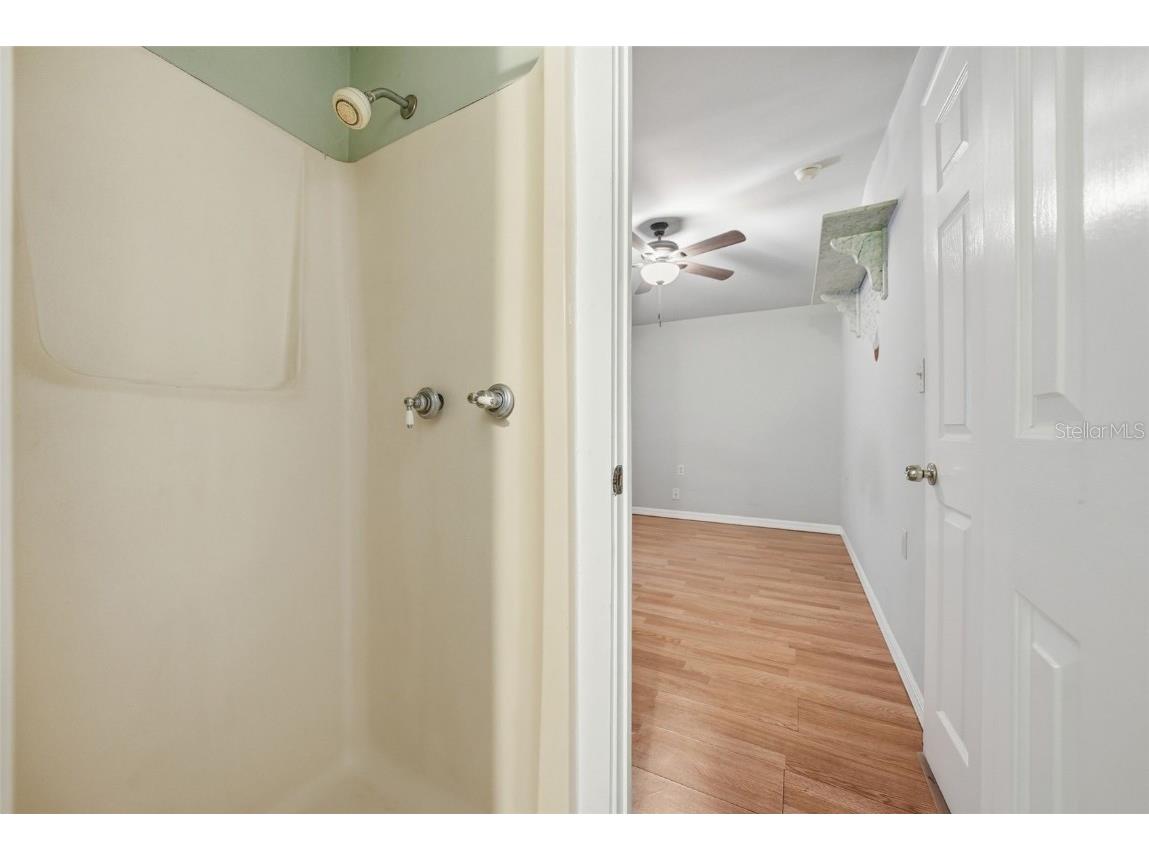 533 38th Avenue N Saint Petersburg FL 33704 TB8448712 image25