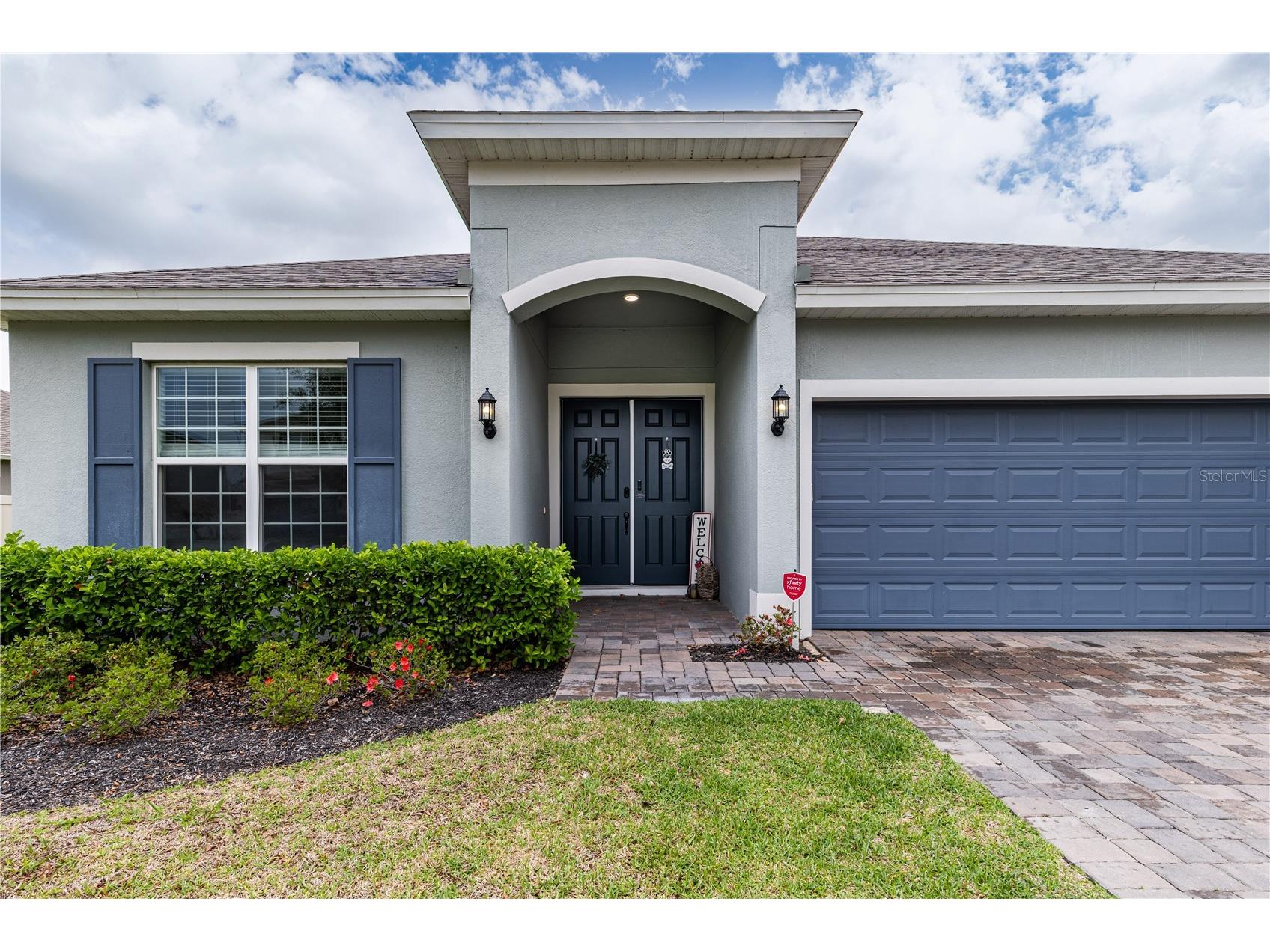533 Avila Place Howey In The Hills FL 34737 G5110718 image3
