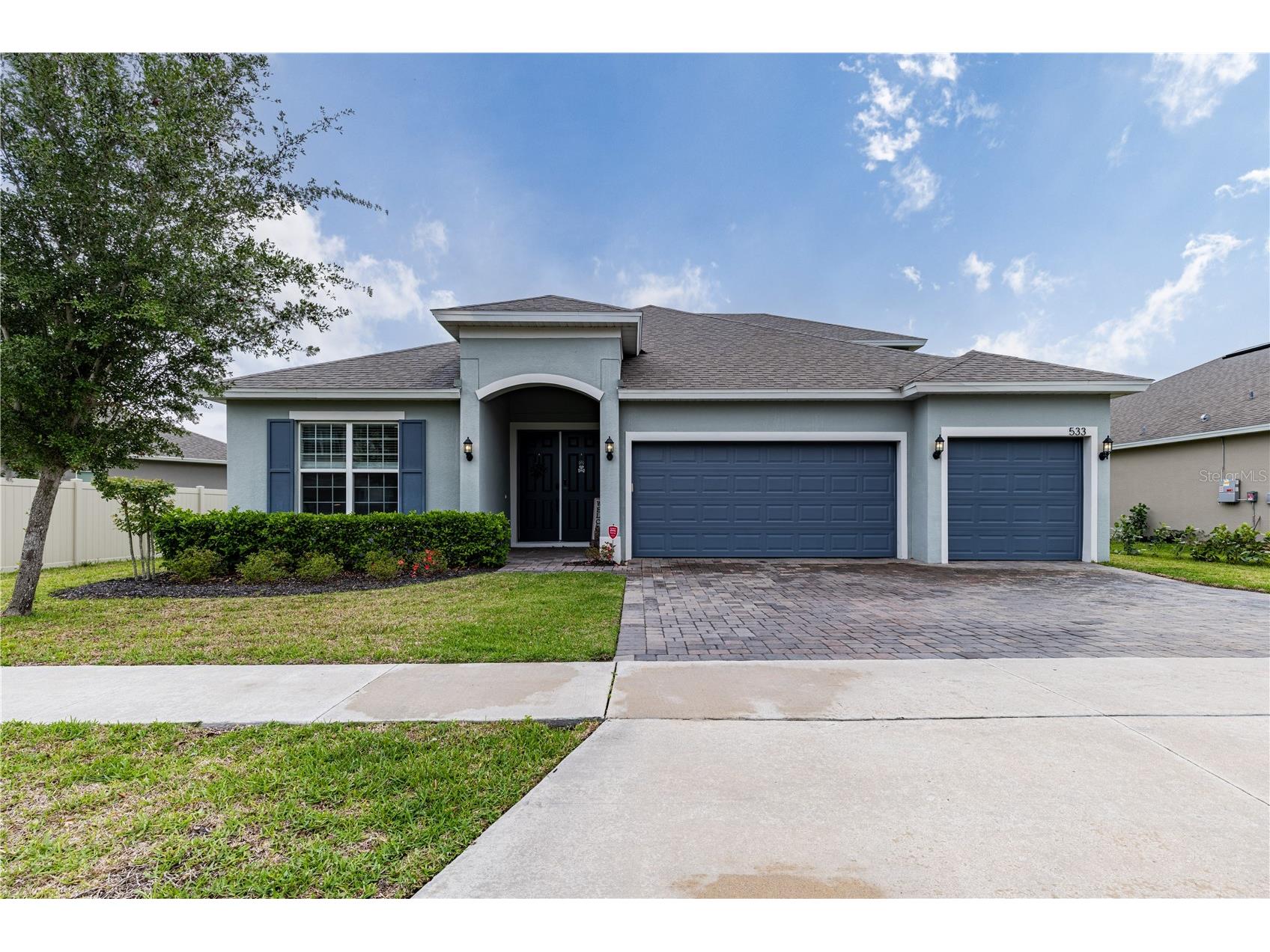 533 Avila Place Howey In The Hills FL 34737 G5110718 image4