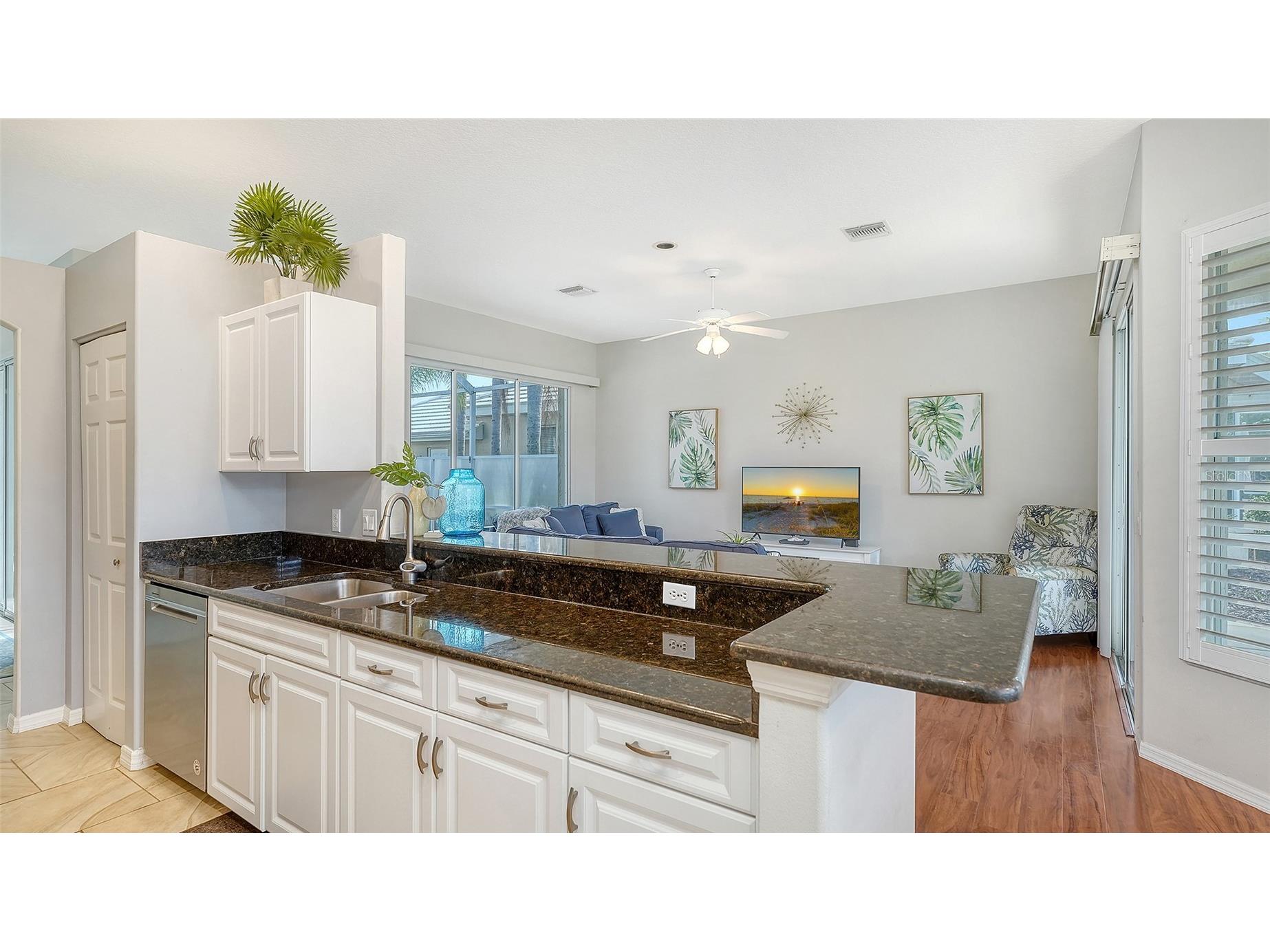 533 Fallbrook Drive Venice FL 34292 A4688102 image13