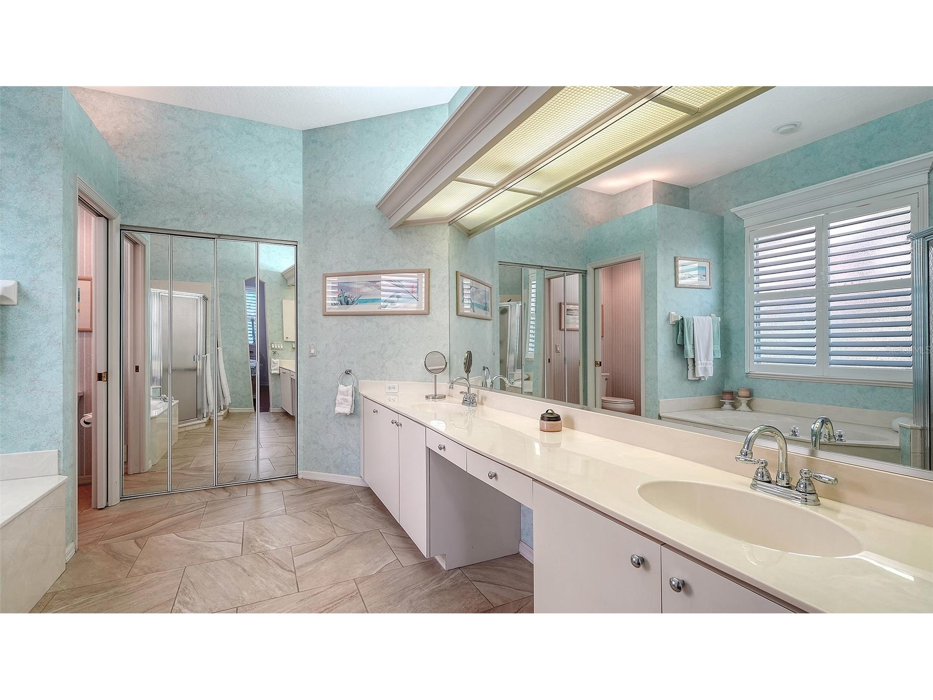 533 Fallbrook Drive Venice FL 34292 A4688102 image21
