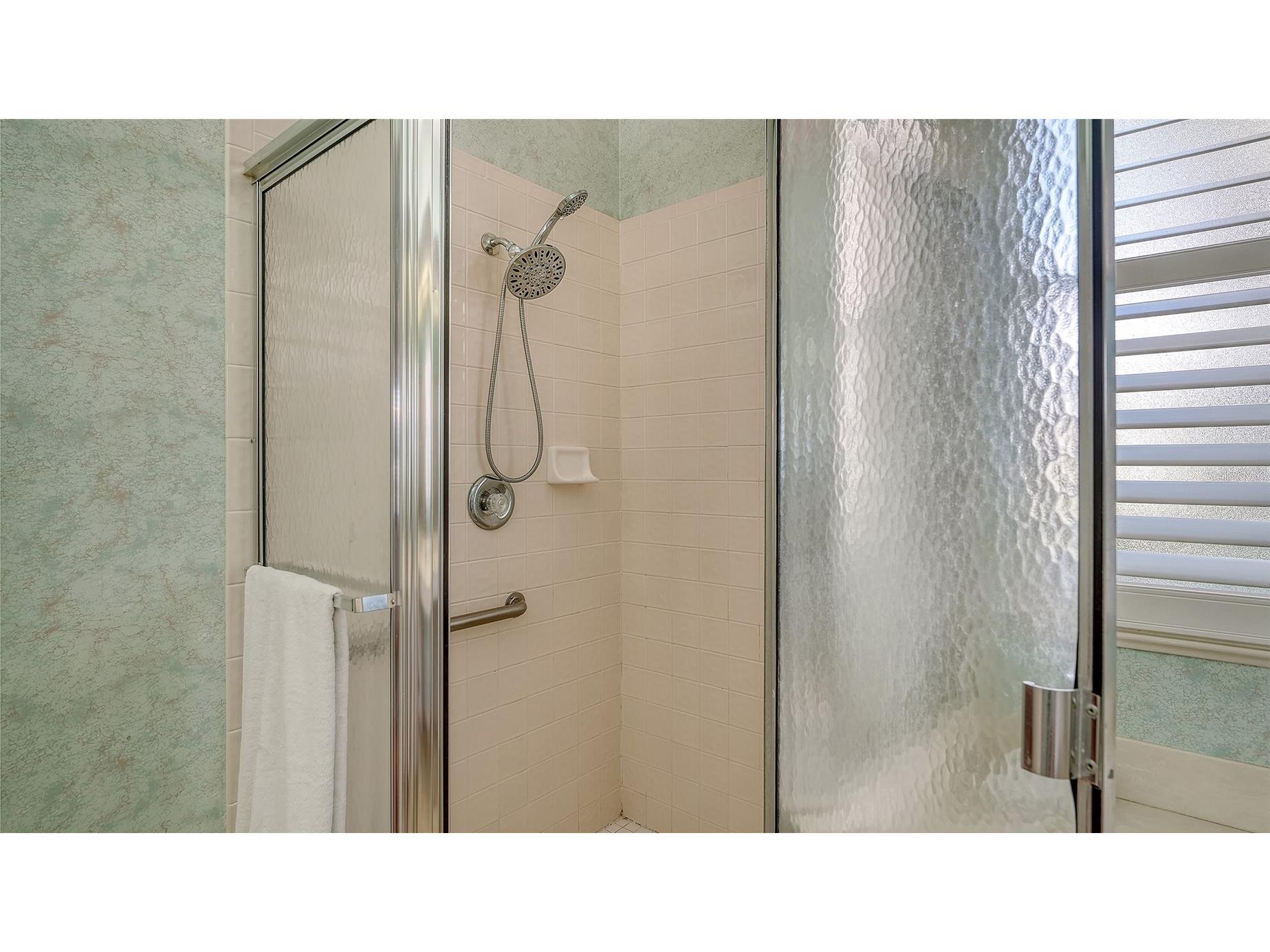 533 Fallbrook Drive Venice FL 34292 A4688102 image23