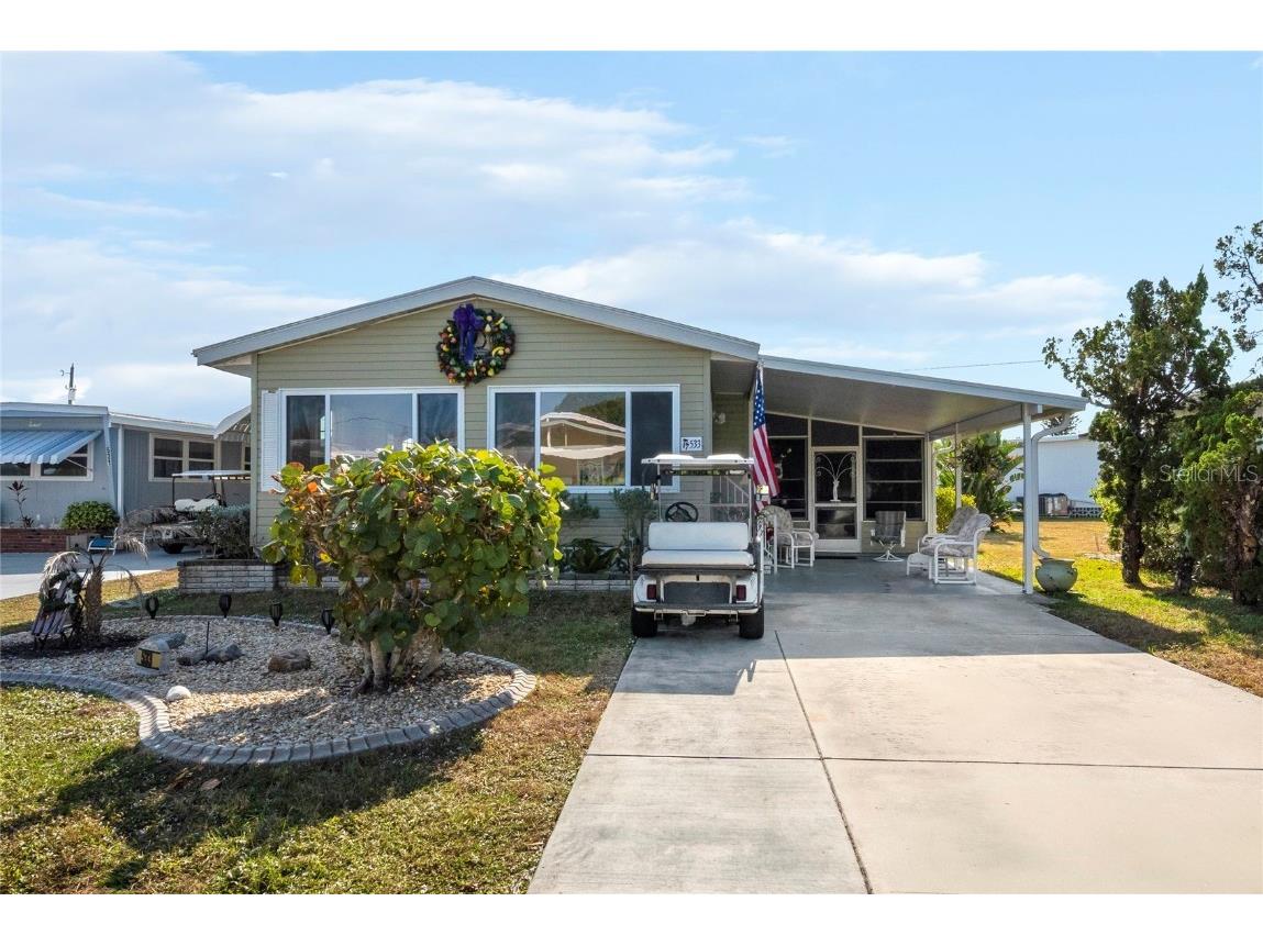 533 Fleetwood Street North Port FL 34287 A4673821 image1