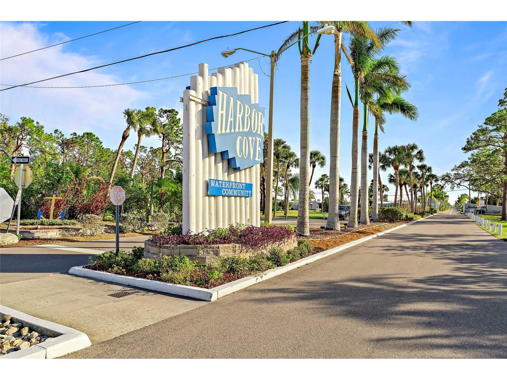 533 Fleetwood Street North Port FL 34287 A4673821 image46