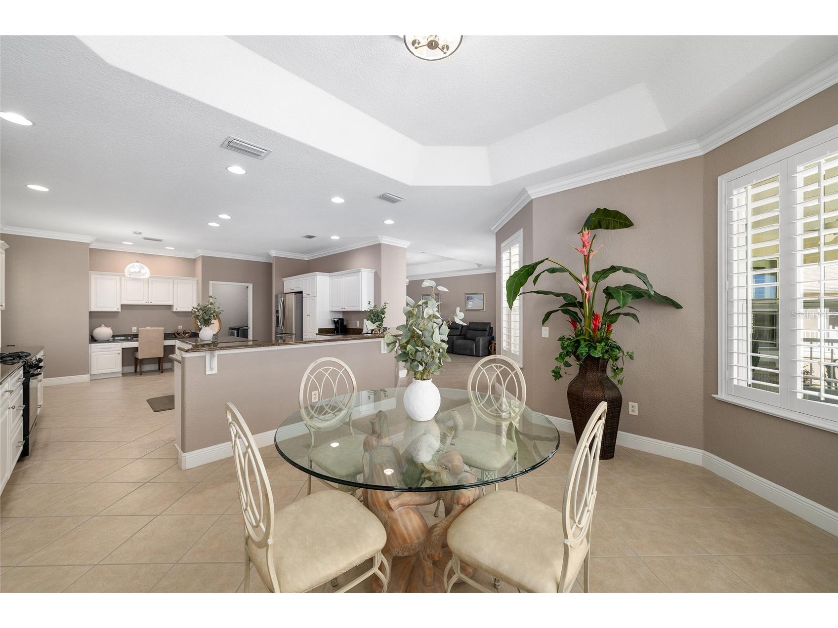 533 Inner Circle The Villages FL 32162 OM719595 image14