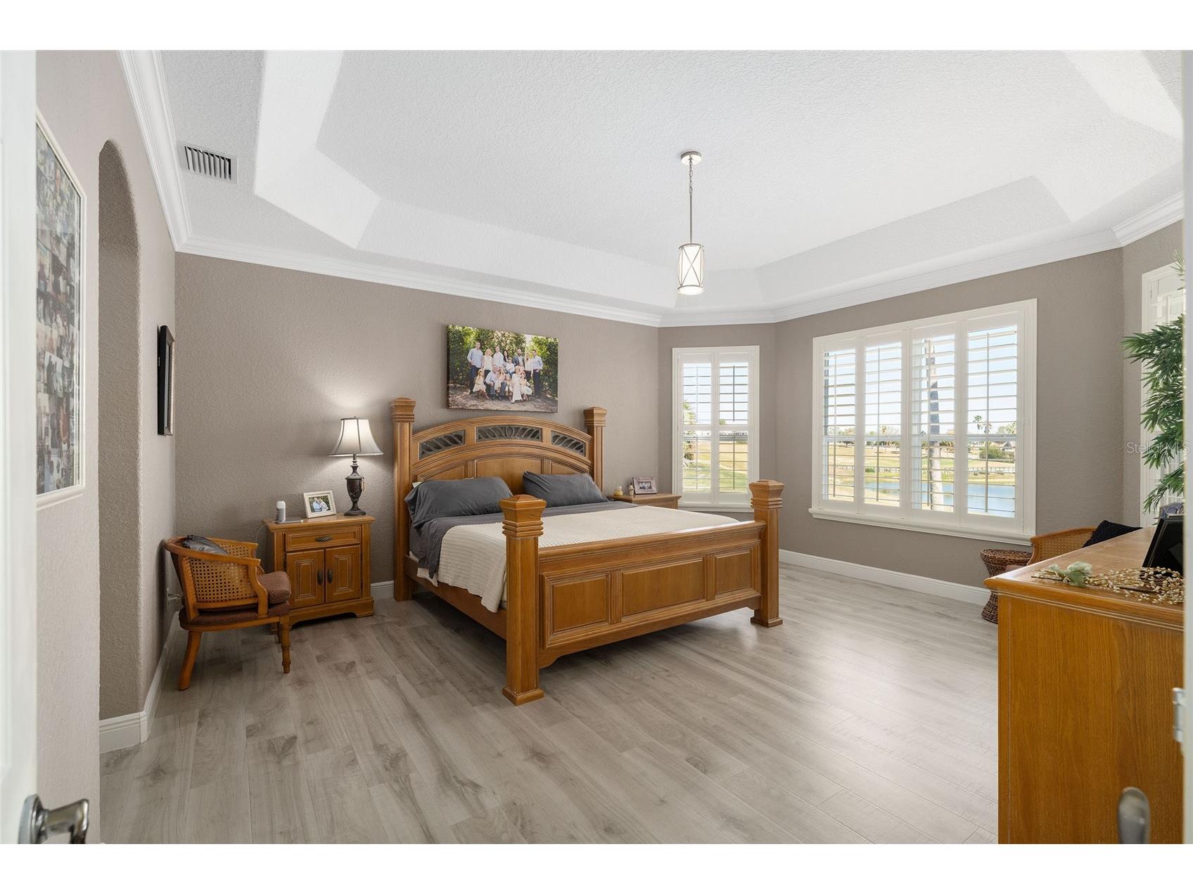533 Inner Circle The Villages FL 32162 OM719595 image19