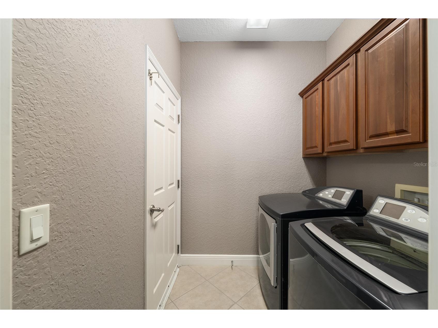 533 Inner Circle The Villages FL 32162 OM719595 image27