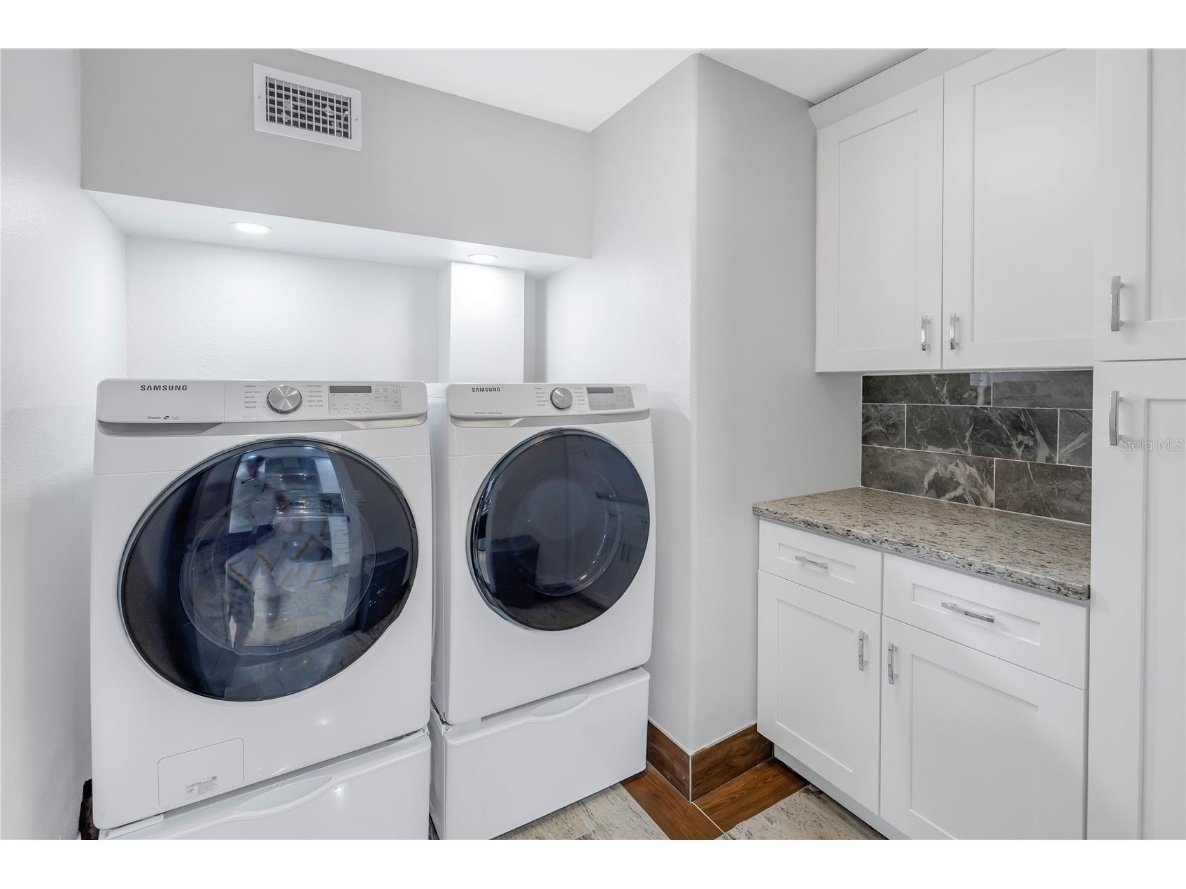 533 Lillian Drive Madeira Beach FL 33708 TB8374953 image35