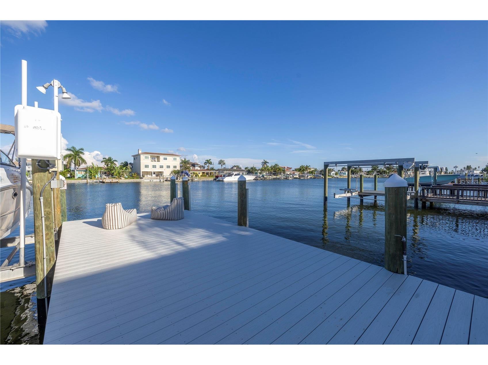 533 Lillian Drive Madeira Beach FL 33708 TB8374953 image63