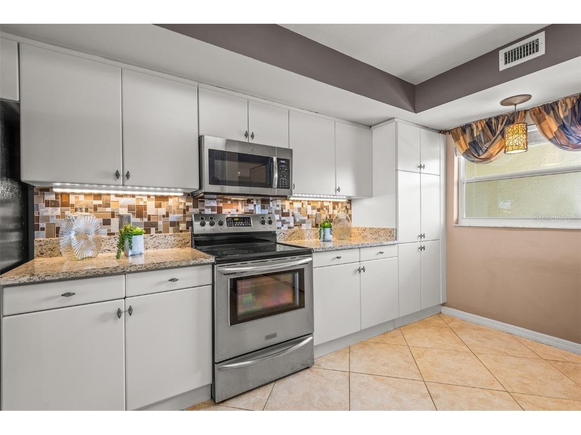 533 Marina Point Drive #533 Daytona Beach FL 32114 V4945496 image20