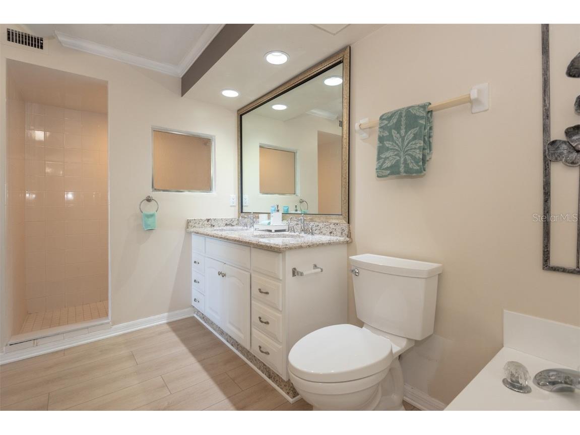 533 Marina Point Drive #533 Daytona Beach FL 32114 V4945496 image28