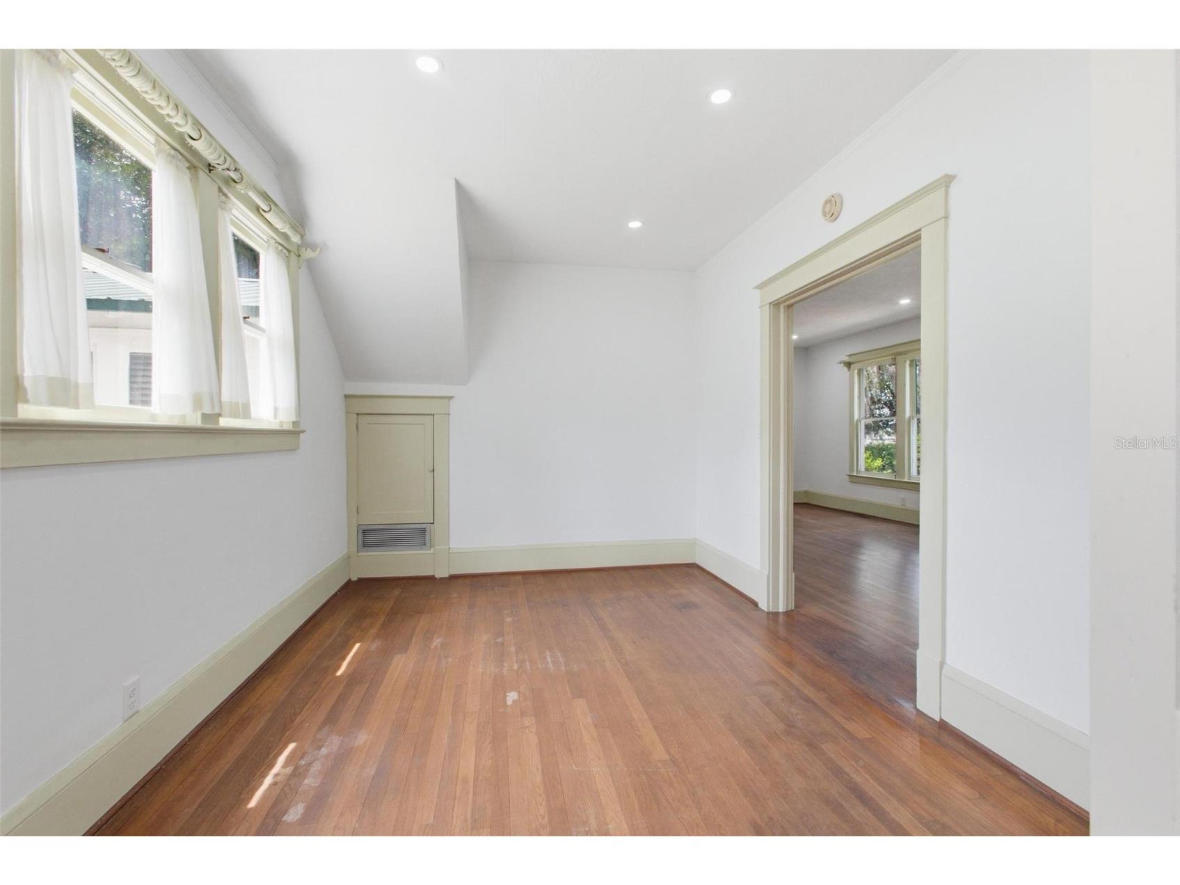 533 N Sans Souci Avenue Deland FL 32720 V4948829 image18