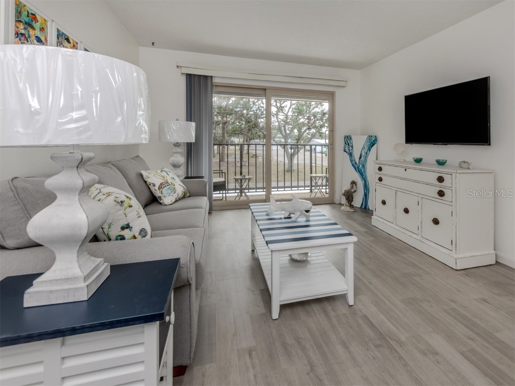 533 Parkdale Mews #533 Venice FL 34285 N6141406 image3