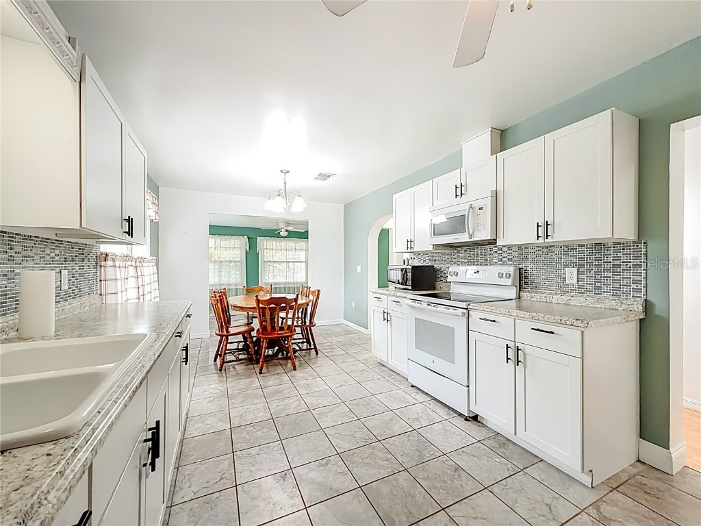 533 S Scenic Highway Lake Wales FL 33853 L4957141 image17