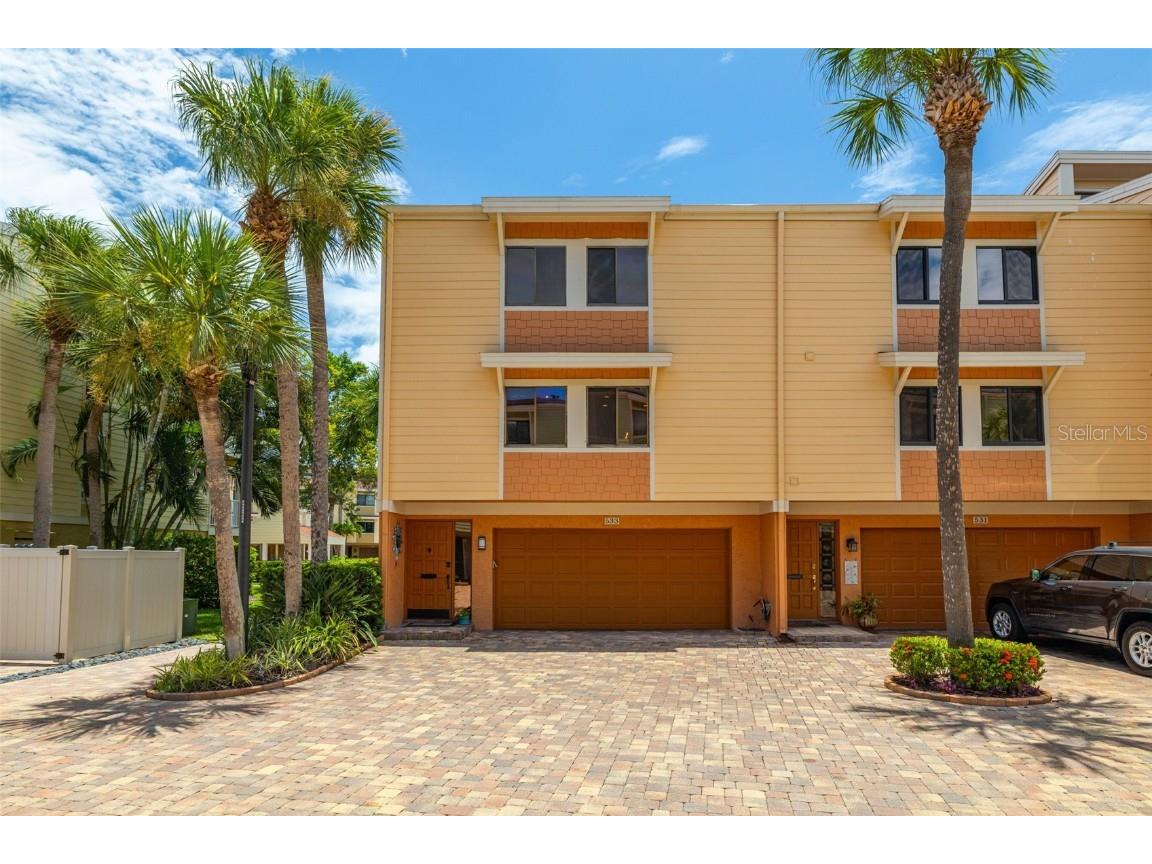 533 Sandy Hook Road, Saint Petersburg, FL, 33706 MLS T3536041