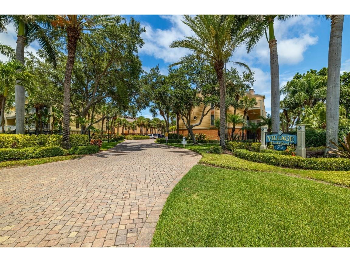 533 Sandy Hook Road, Saint Petersburg, FL, 33706 MLS T3536041