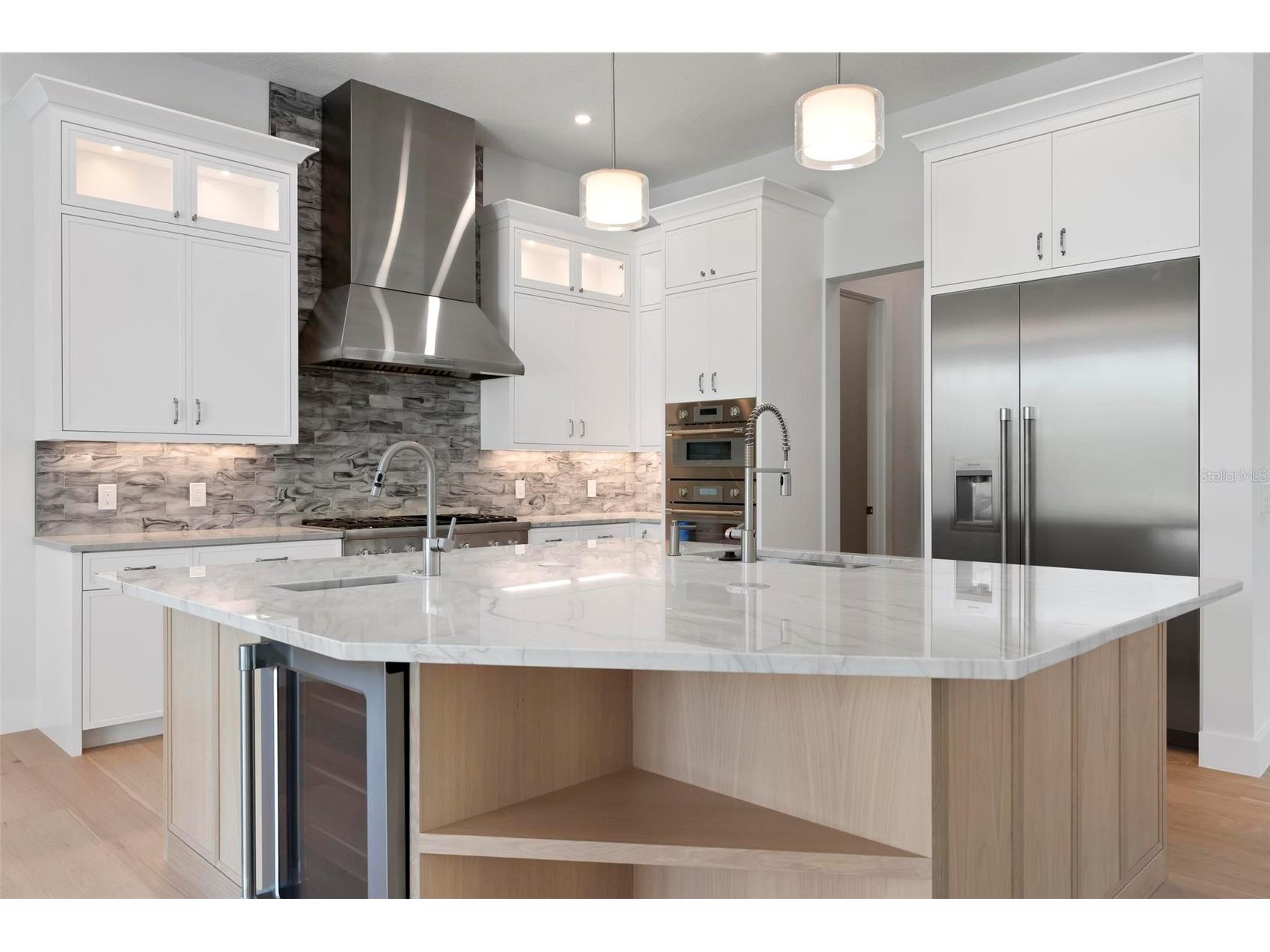 533 Venice Lane Sarasota FL 34242 - GRAND CANAL A4676632 image25