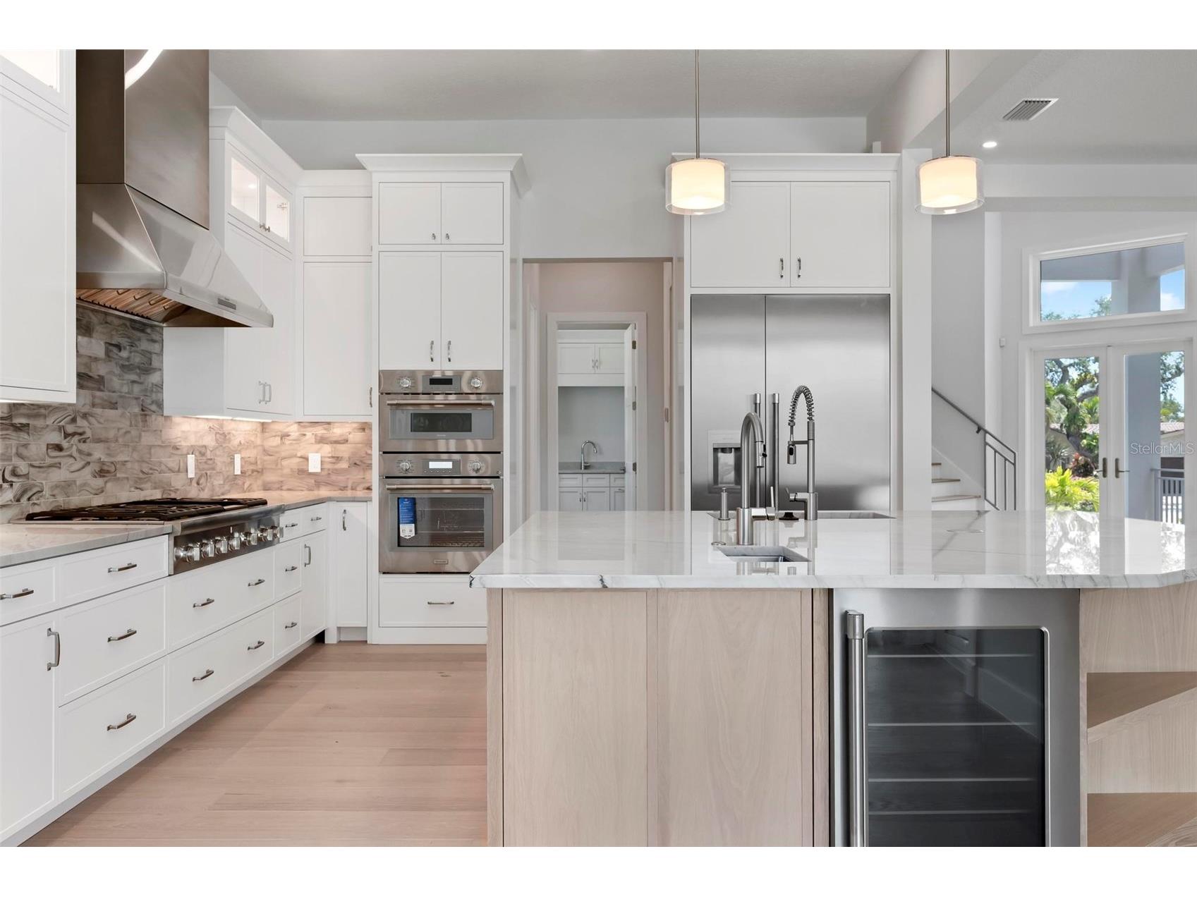 533 Venice Lane Sarasota FL 34242 - GRAND CANAL A4676632 image27