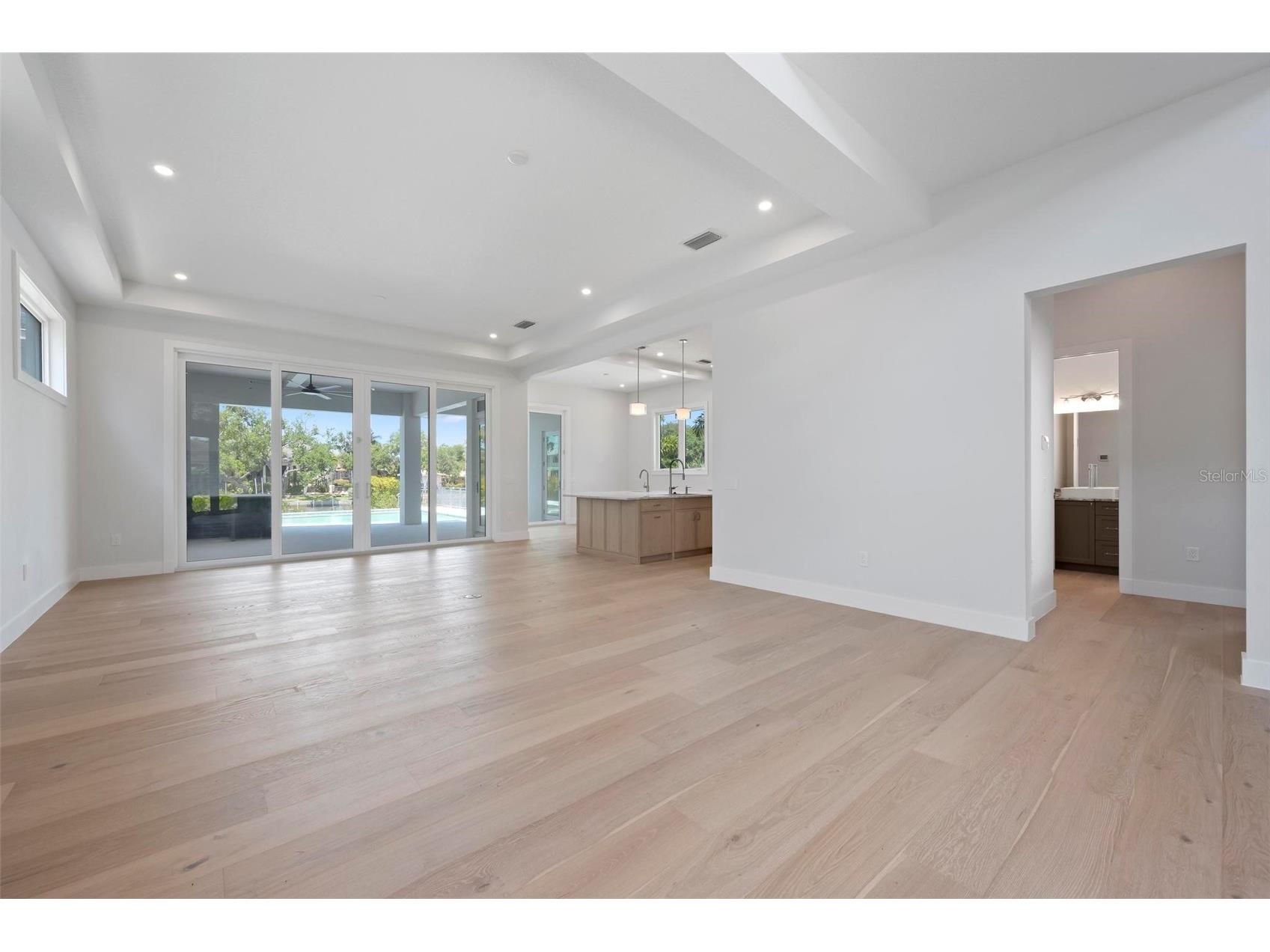 533 Venice Lane Sarasota FL 34242 - GRAND CANAL A4676632 image7