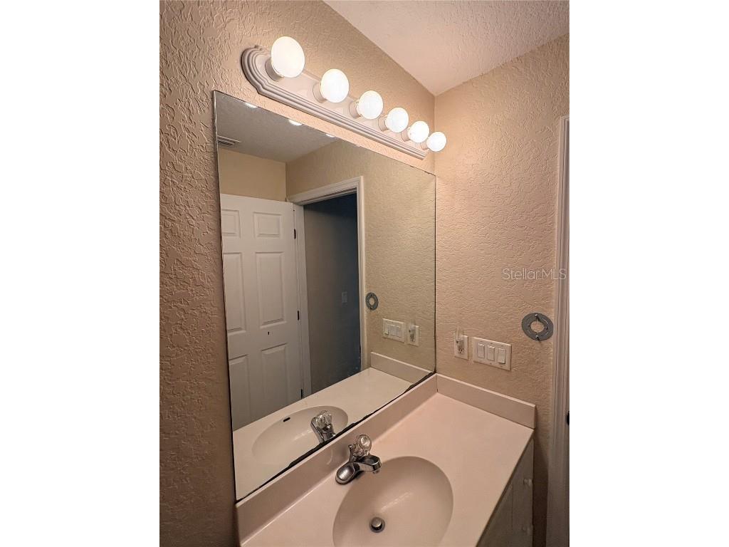 533 Wayne Avenue New Smyrna Beach FL 32168 NS1086772 image8