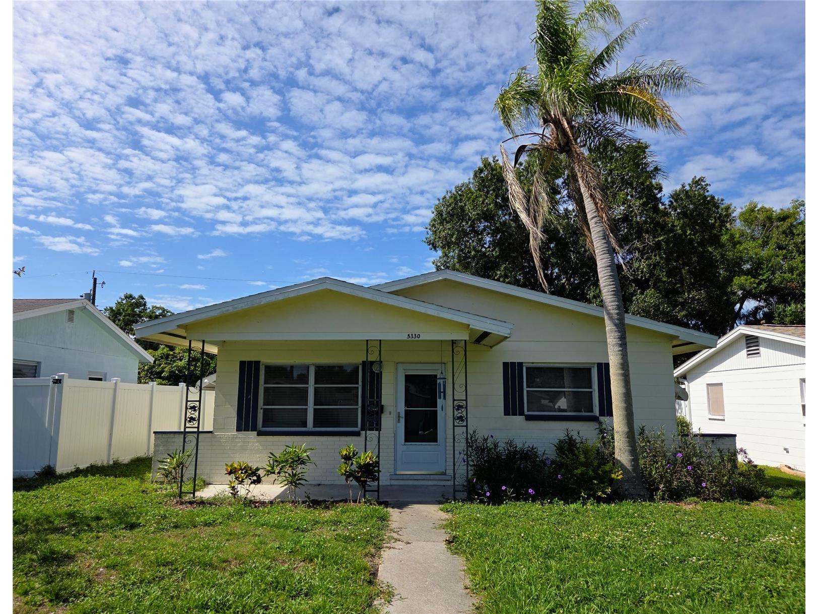 5330 11th Avenue N Saint Petersburg FL 33710 TB8516372 image1