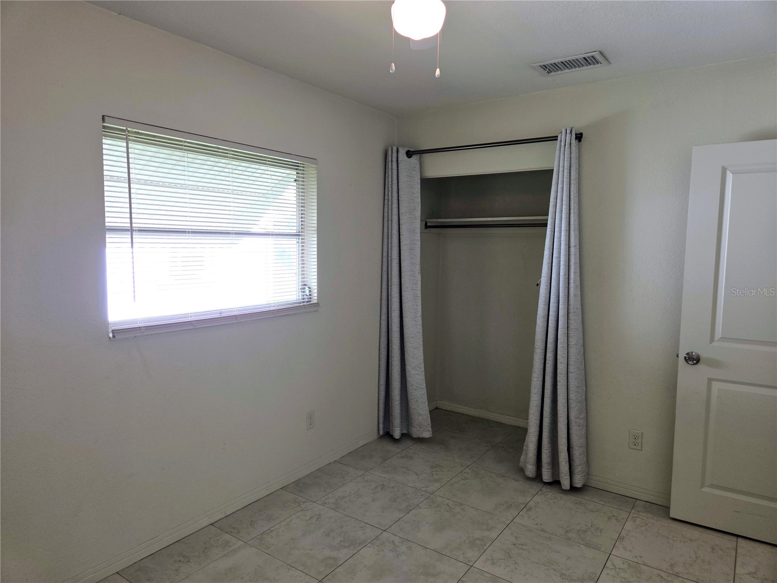 5330 11th Avenue N Saint Petersburg FL 33710 TB8516372 image17