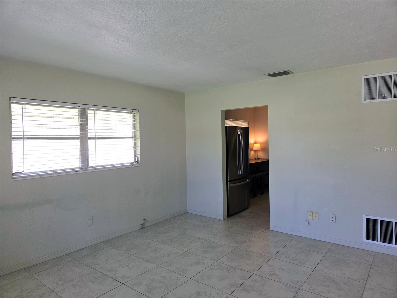 5330 11th Avenue N Saint Petersburg FL 33710 TB8516372 image2
