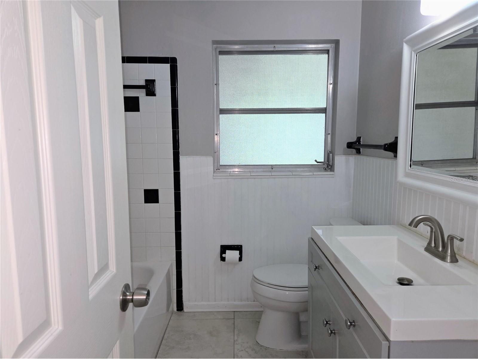 5330 11th Avenue N Saint Petersburg FL 33710 TB8516372 image20