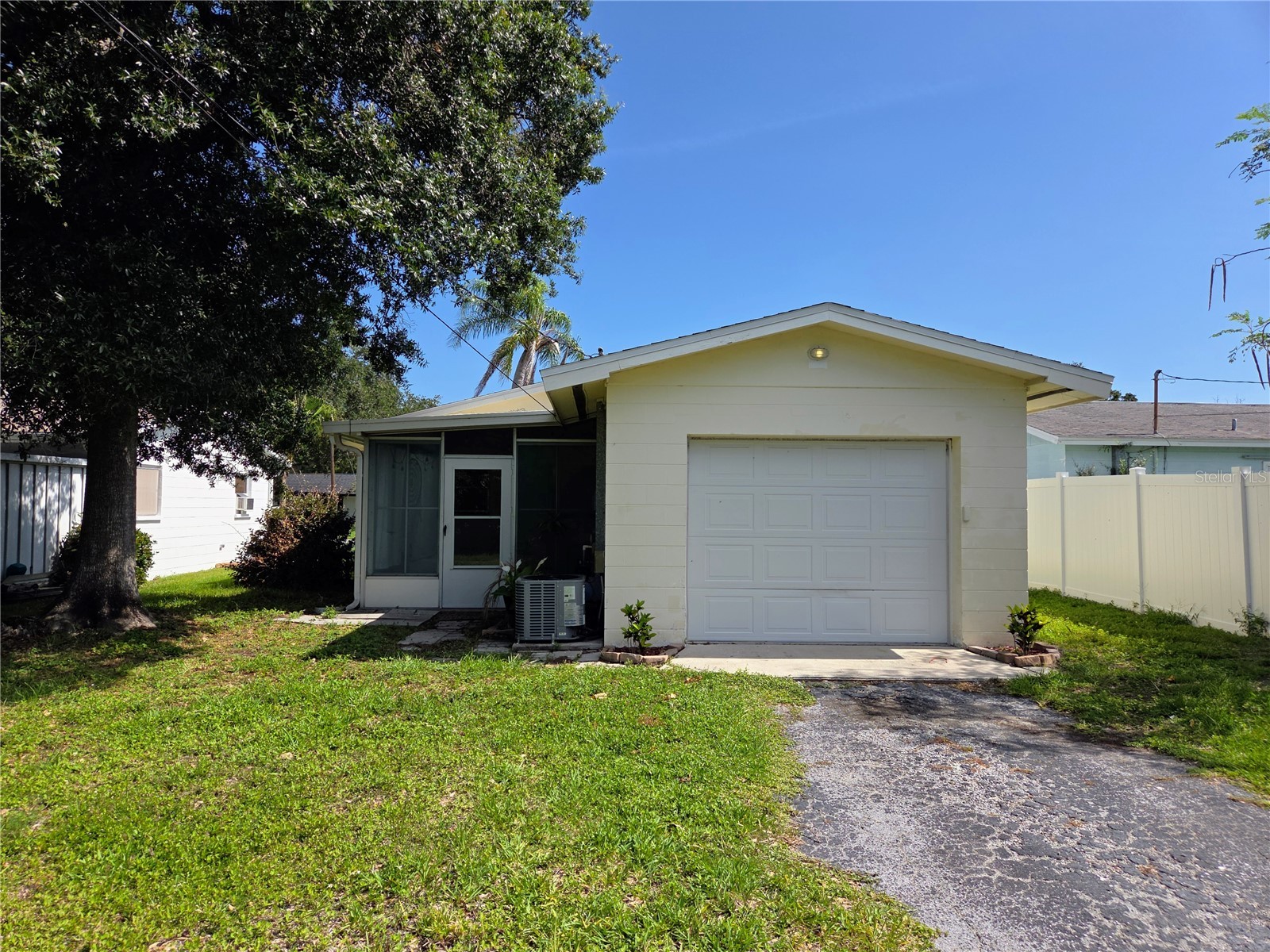 5330 11th Avenue N Saint Petersburg FL 33710 TB8516372 image26