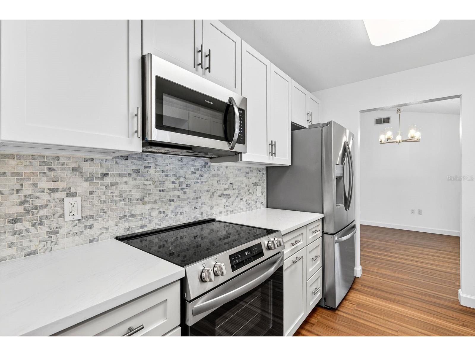 5330 Barbarossa Avenue Sarasota FL 34235 A4693680 image13