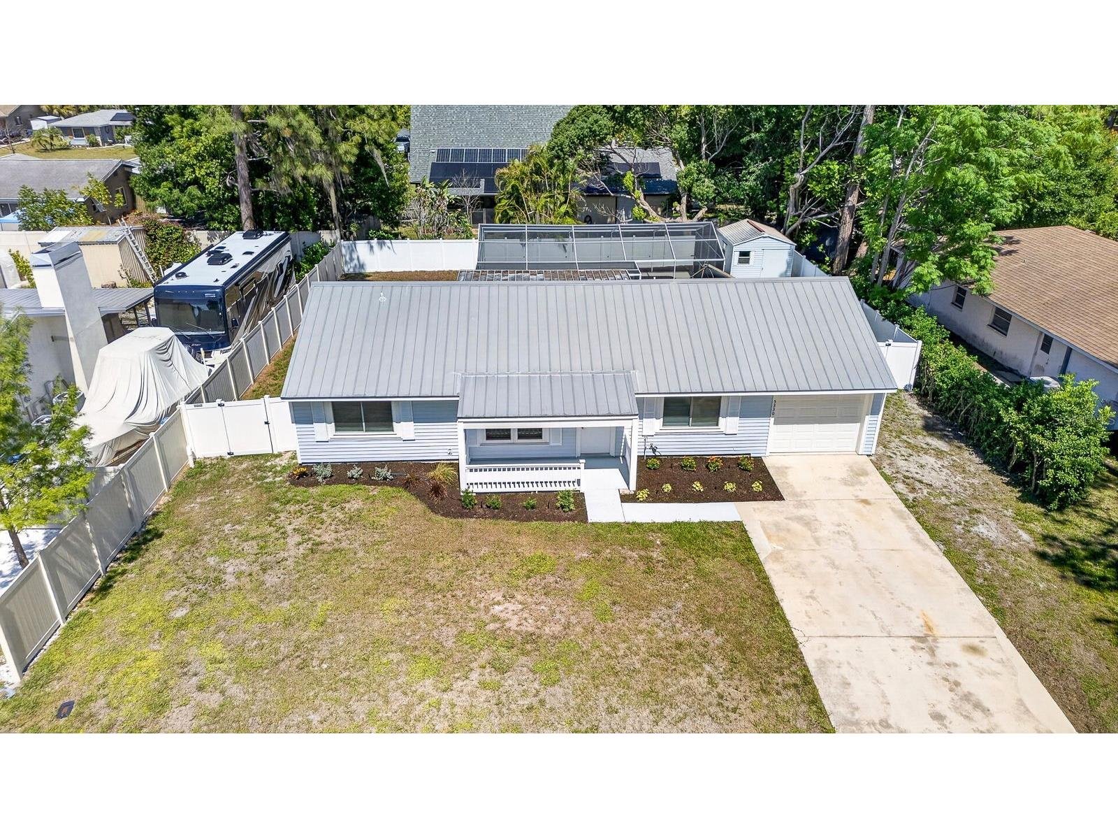 5330 Barbarossa Avenue Sarasota FL 34235 A4693680 image2