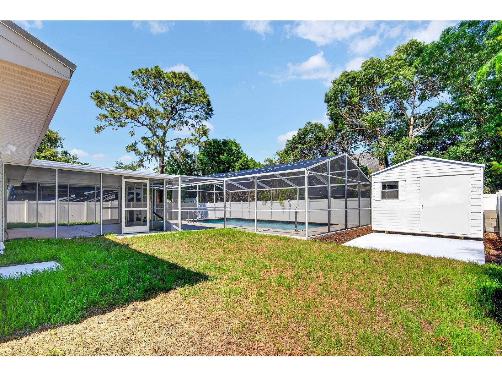 5330 Barbarossa Avenue Sarasota FL 34235 A4693680 image25
