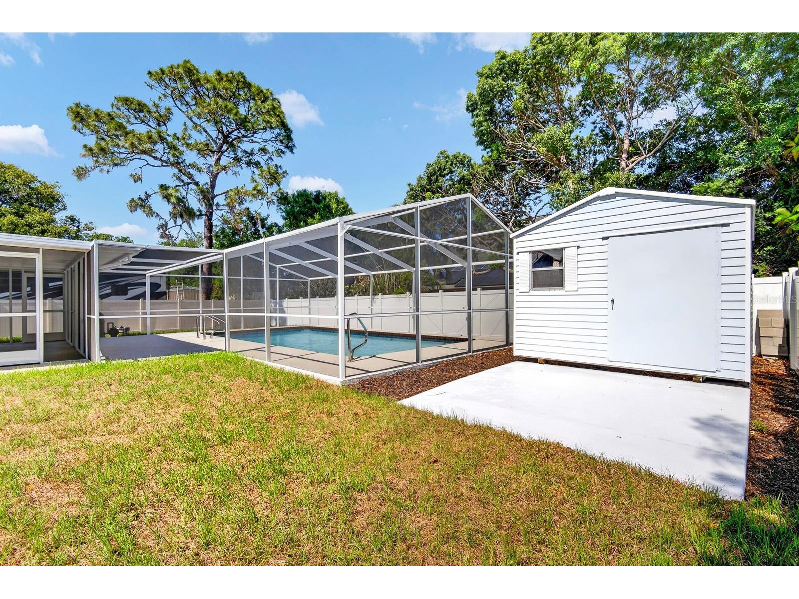 5330 Barbarossa Avenue Sarasota FL 34235 A4693680 image27