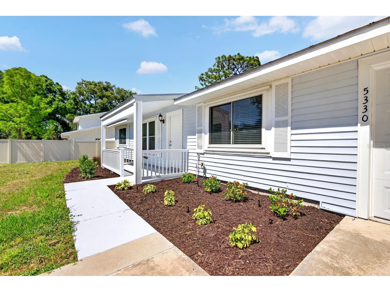 5330 Barbarossa Avenue Sarasota FL 34235 A4693680 image3