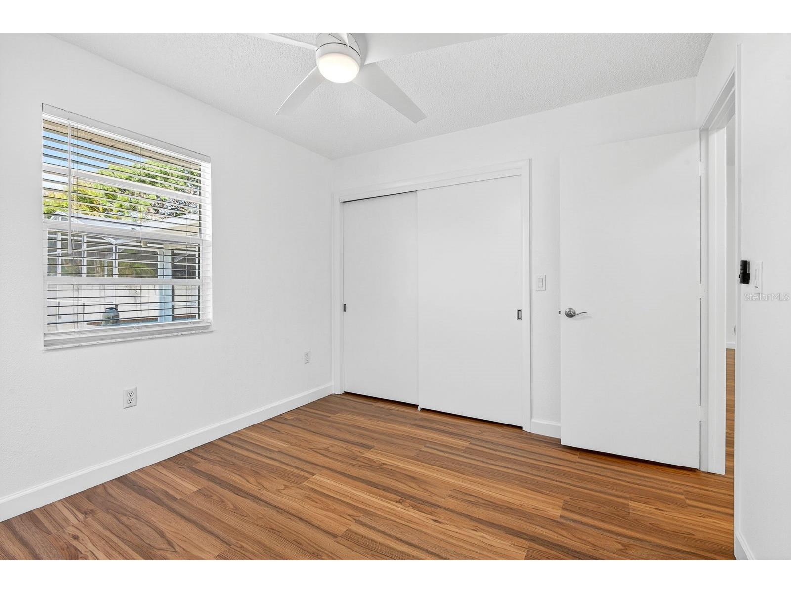 5330 Barbarossa Avenue Sarasota FL 34235 A4693680 image33