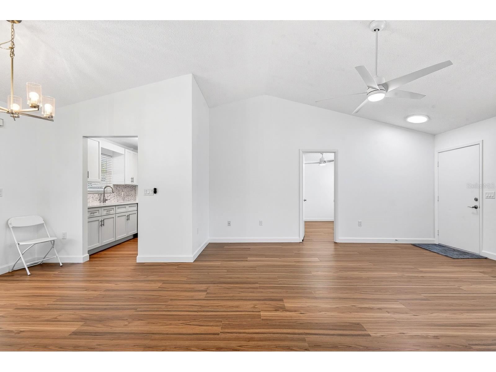 5330 Barbarossa Avenue Sarasota FL 34235 A4693680 image36