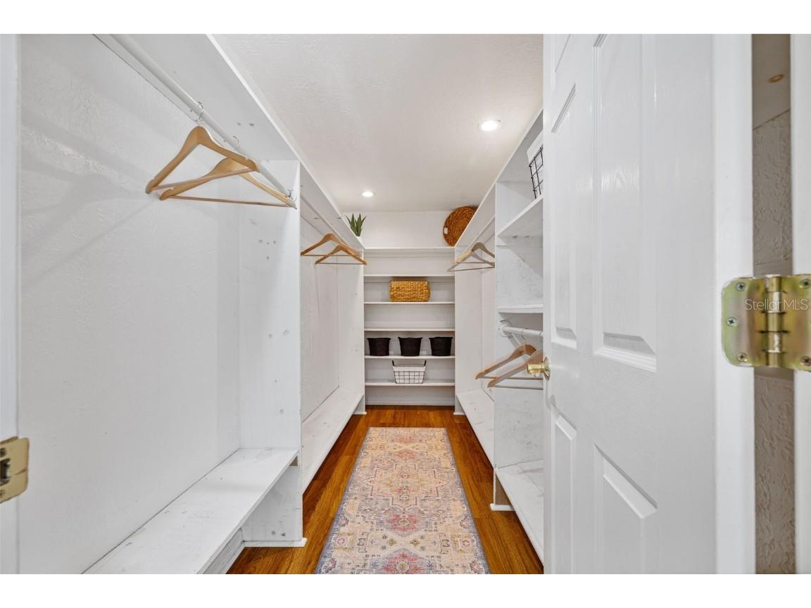 5330 Black Pine Drive Tampa FL 33624 TB8425258 image20