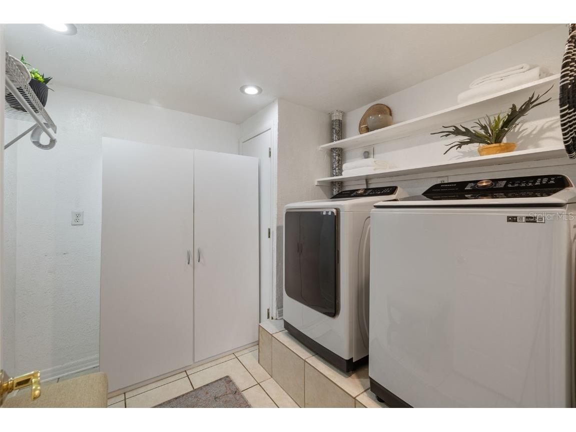 5330 Black Pine Drive Tampa FL 33624 TB8425258 image21