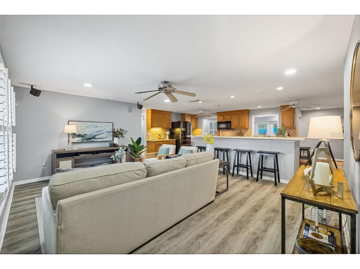 5330 Black Pine Drive Tampa FL 33624 TB8425258 image3