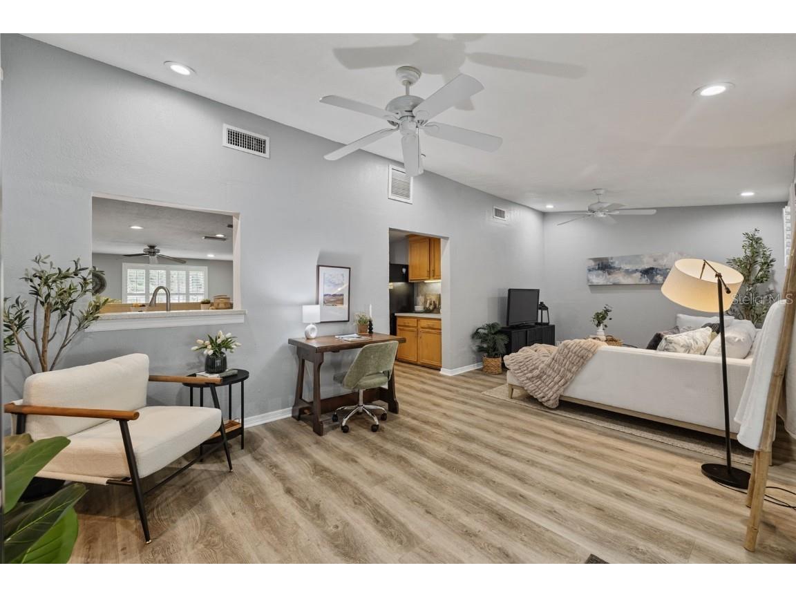 5330 Black Pine Drive Tampa FL 33624 TB8425258 image33