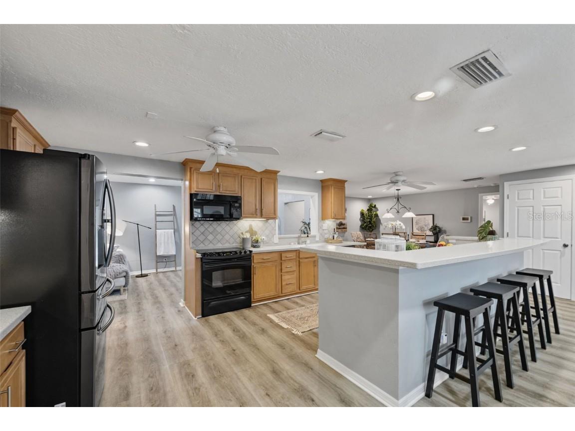 5330 Black Pine Drive Tampa FL 33624 TB8425258 image8