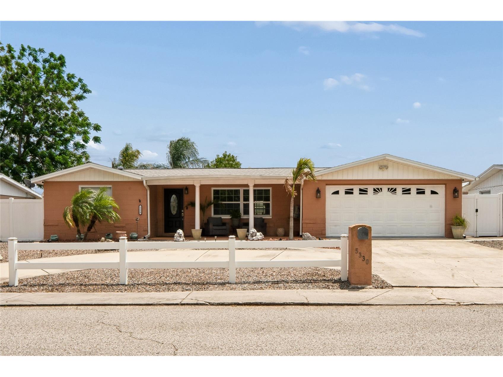5330 Dove Drive New Port Richey FL 34652 W7885073 image1